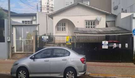Terreno à venda na Benjamin Constant, 682, Centro, Chapecó por R$ 1.050.000