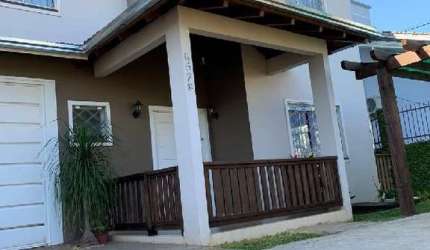 Casa com 3 quartos à venda na São Miguel do Oeste, 657, Efapi, Chapecó por R$ 920.000