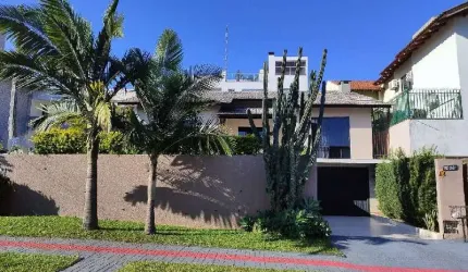 Casa com 3 quartos à venda na Rua Itália - E, 1118 E, Presidente Médici, Chapecó por R$ 1.600.000