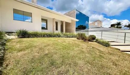 Casa com 3 quartos para alugar na Uruguai - D, 1015, Jardim Itália, Chapecó por R$ 10.000