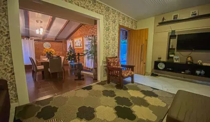 Casa com 3 quartos à venda na Rua Guaporé, 2660, Paraíso, Chapecó por R$ 1.190.000