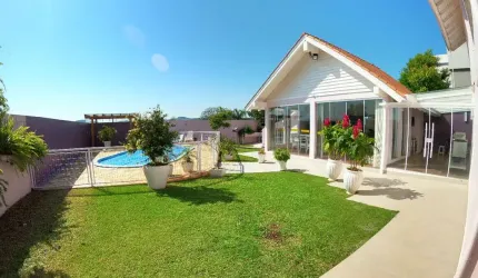 Casa com 5 quartos à venda na Rua Israel - D, 121, Maria Goretti, Chapecó por R$ 2.500.000