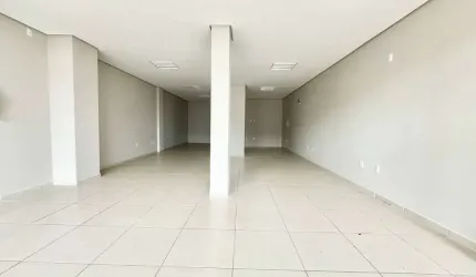 Sala comercial para alugar na Rua Guaporé - D, 245, Centro, Chapecó por R$ 4.560