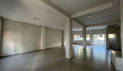 Sala comercial para alugar na Getulio Vargas, 227, Centro, Chapecó por R$ 2.990