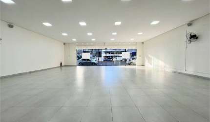 Sala comercial para alugar na Avenida Fernando Machado - E, 600, Centro, Chapecó por R$ 13.650