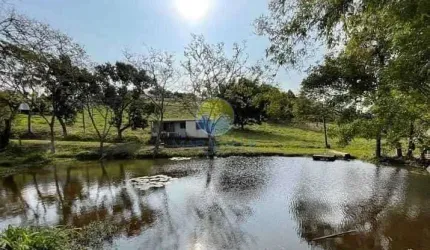 Chácara com 4 dormitórios à venda, 15000 m² por R$ 1.200.000,00 - Chácaras Rurais de Guararema - Jacareí/SP