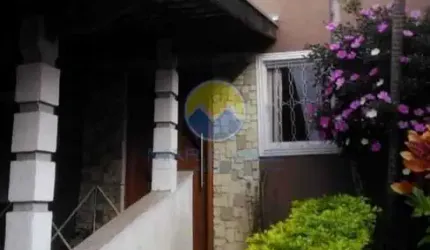 Sobrado com 4 dormitórios à venda, 170 m² por R$ 640.000 - Centro - São José dos Campos/SP