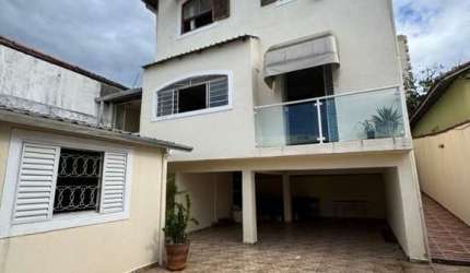 Sobrado com 4 dormitórios à venda, 215 m² por R$ 1.100.000 - Vila Maria - São José dos Campos/SP