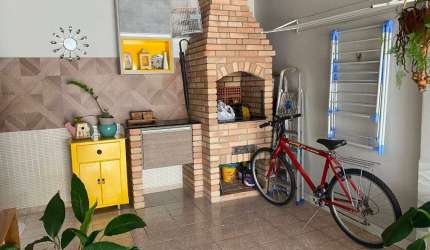 Sobrado com 3 dormitórios para alugar, 169 m² por R$ 5.857,00/mês - Jardim América - São José dos Campos/SP