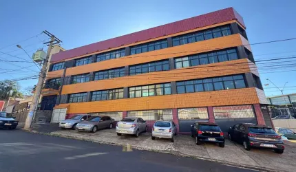 Prédio Comercial com 1.890 m² na Av. Nove de Julho, Ribeirão Preto