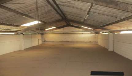 Galpão Comercial para Locação no Macuco em Santos /SP - Excelente Localização!