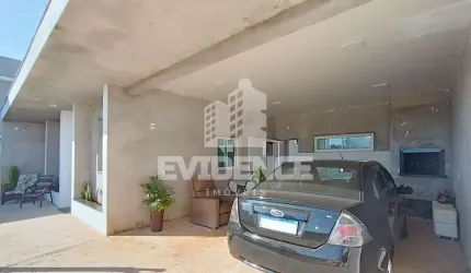 CASA À VENDA LOCALIZADA NO BAIRRO SÃO FRANCISCO