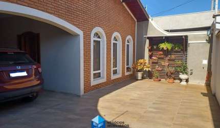 Sobrado à venda na Vila Piza - Limeira/ SP