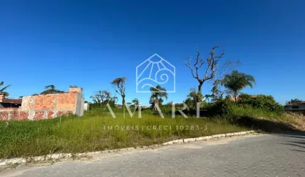 Terreno à venda na Praia do Ervino, São Francisco do Sul  por R$ 210.000