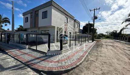 Casa com 3 quartos à venda na Praia do Ervino, São Francisco do Sul , 81 m2 por R$ 425.000