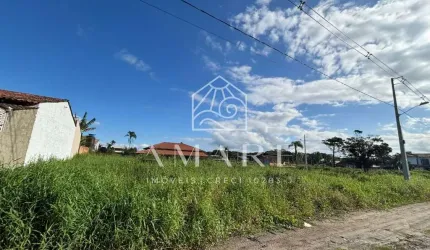 Terreno à venda na Praia do Ervino, São Francisco do Sul  por R$ 140.000
