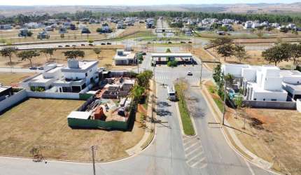 Lote em Condomínio Fechado para Venda em Senador Canedo, Terras Alpha Residencial 1