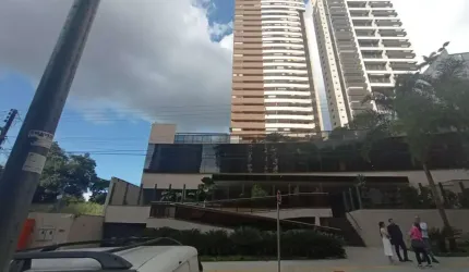Apartamento para Venda em Goiânia, Jardim Goiás, 3 dormitórios, 3 suítes, 5 banheiros, 2 vagas