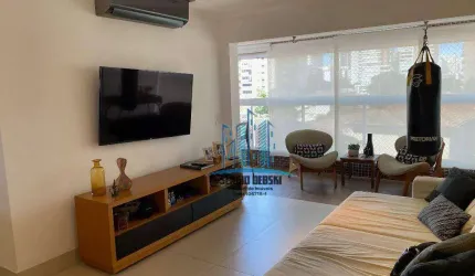Lindo apartamento à venda, projetado por arquiteto, cozinha conceito aberto, integrada à sala, terraço incorporado. Gonzaga, Santos-SP.