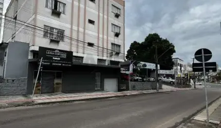 Apartamento semi mobiliado