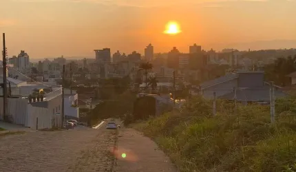 Casa 3 dormitórios no Pio Corrêa