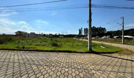 Terreno à venda no Sangão, Criciúma  por R$ 109.900