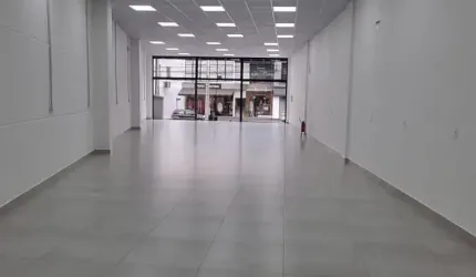 Loja a venda no centro de Indaial/SC
