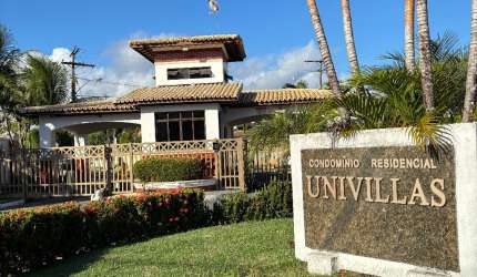 Casa para venda no Condomínio Univillas em Lauro de Freitas!