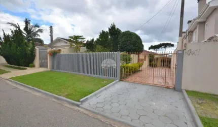 Casa com 4 quartos à venda na Rua Olga de Araújo Espíndola, 777, Novo Mundo, Curitiba, 180 m2 por R$ 790.000