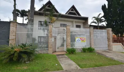 Casa com 8 quartos à venda na Rua Primo Lourenço Tosin, 436, Novo Mundo, Curitiba, 570 m2 por R$ 1.500.000