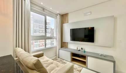 LINDO APARTAMENTO NO BAIRRO NAVEGANTES EM CAPÃO DA CANOA!