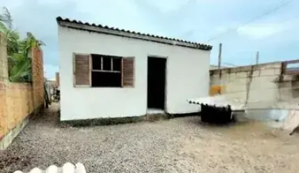 EXCELENTE CASA À VENDA NO BAIRRO JARDIM BEIRA MAR, EM CAPÃO DA CANOA!