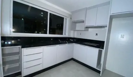 LINDO APARTAMENTO Á VENDA