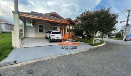 Casa térrea com 3 dormitórios 1 suíte - Piscina - Urbanova