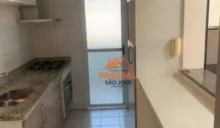 Apartamento com 3 dormitórios à venda, 75 m²