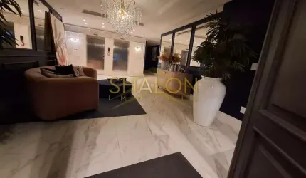 <p>EXCELENTE APARTAMENTO EM ITAPEMA MEIA PRAIA,PRONTO PARA MORAR,MOBILIADO E DECORADO.</p>