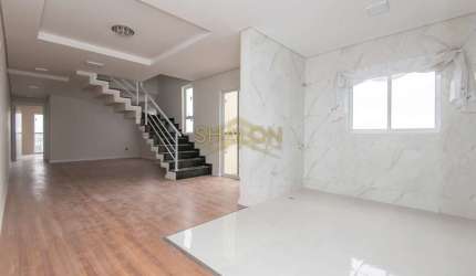 <p>COBERTURA DUPLEX, 2 VAGAS, PREDIO NOVO PRONTO PARA MORAR, CENTRO, PINHAIS</p>