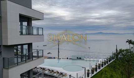 <p>Apto Garden Frente Mar em Florianopolis.</p><p>Com 165m² .</p><p>Com 3 Suítes.</p>