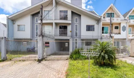 <p>SOBRADO TRIPLEX, 3 QUARTOS SENDO 1 SUITE COM SACADA, ATIVO, CHURRASQUEIRA, FRENTE RUA, SANTA FELICIDADE, CURITIBA, PR</p>