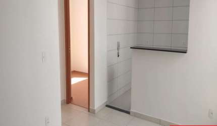 Apartamento com 2 quartos à venda na Rua Da Grama, Abrantes, Camaçari, 40 m2 por R$ 185.000