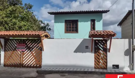 Casa com 3 quartos à venda na Rua Imbuia, 47, São Cristóvão, Salvador por R$ 445.000