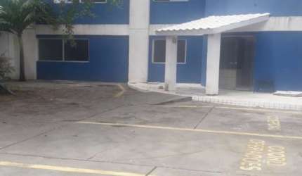 Prédio para alugar na Avenida Luiz Tarquínio Pontes, Pitangueiras, Lauro de Freitas por R$ 25.000