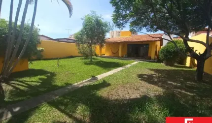 Casa com 4 quartos para alugar na Estrada Do Coco, Estrada do Coco, Lauro de Freitas por R$ 3.950
