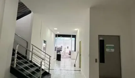 Prédio com 19 salas à venda na Avenida Getúlio Vargas, Centro, Feira de Santana por R$ 2.500.000