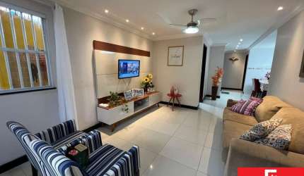 Casa com 2 quartos à venda na Rua Itapuã, Itapuã, Salvador por R$ 380.000