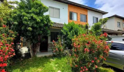 Casa com 3 quartos para alugar na Abrantes, Abrantes, Camaçari por R$ 3.075