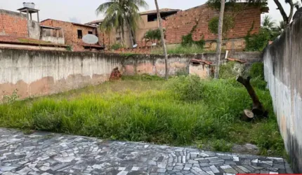 Terreno à venda na Avenida Brigadeiro Mário Epinghaus, 1, Centro, Lauro de Freitas por R$ 1.280.000