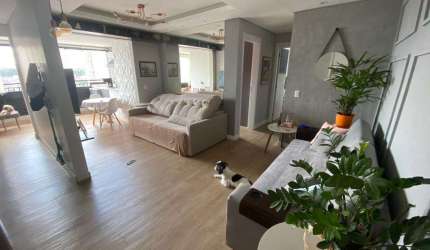 Apartamento à venda na Rua Salvador Pires de Lima, Sacomã, São Paulo - SP