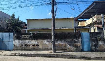 Casa à venda na Rua Bernardino Gonçalves, Porto da Pedra, São Gonçalo - RJ