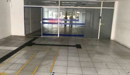 Loja para alugar na Avenida Perimetral Brigadeiro Lima e Silva, Jardim Vinte e Cinco de Agosto, Duque de Caxias - RJ